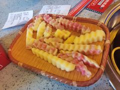 -阿婆情腊排骨火锅(忠义店)