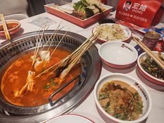 -宏姐串串香(宏伟路店)