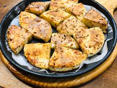 料理烤特色火烧-老东镇啤酒屋海鲜加工·蒸汽海鲜·海鲜烧烤(台东店)