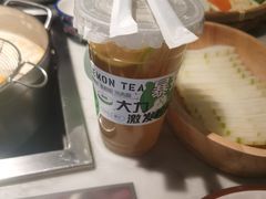 手打柠檬茶-尚尚仙·酸汤猪手·猪肚鸡火锅(华联万柳购物中心店)