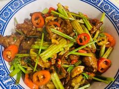 小炒黄牛肉-湖南乡情湘菜馆(罗湖店)