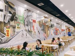 大堂-江城燕子大排档(江汉路步行街店)