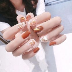 -Pink You美甲美睫纹绣定制中心