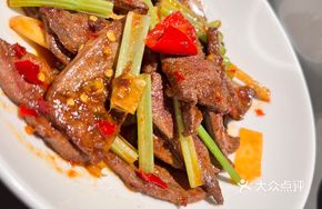 Pickled Chili Stir-fried Pork Liver