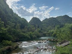 -高荡千年布依古寨旅游景区