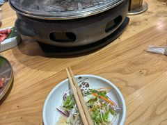 -青瓦餐厅·生鱼片·韩园烤肉(西塔店)