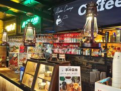 -拖板鞋咖啡旅行酒店(春熙路地铁站店)
