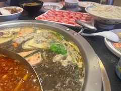 -沸炉重庆老火锅(军事博物馆店)