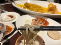 黄鱼煨面-杭州西子湖四季酒店·金沙厅
