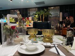 -云顶旋转自助景观餐厅