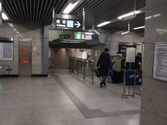 -北京大学东门(地铁站)