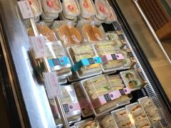 -85度C(生甜甜圈研究工坊·上海局门店)