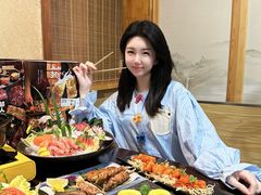 -晶吉·居酒屋·烧鸟·海胆(民主广场店)