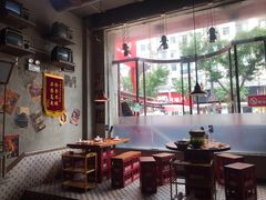 -捞围鲜·港式打边炉(海阳路店)