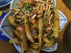 -包整·丝娃娃(一览甲秀楼风景店)