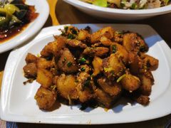 渣渣土豆-三猫黑鱼花(南大店)