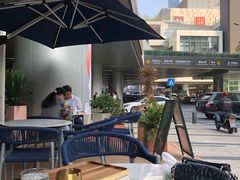 -LAVAZZA拉瓦萨咖啡(中航城君尚购物中心店)