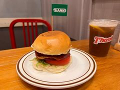 -Thanks美式餐厅(汉堡咖啡店)