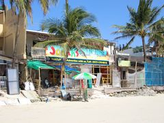 -Jonah's Fruit Shake & Snack Bar