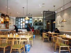 大堂-镇南锅盖面馆(解放路店)