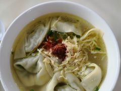 菜肉大馄饨-绿杨馄饨临顿路店