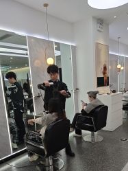 -YESIDO椰岛造型烫发染发