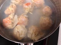 蟹仔鲜虾云吞-袁记云饺(瞿溪路店)