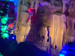 -泰安地下龙宫景区