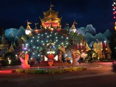 -七彩云南欢乐世界