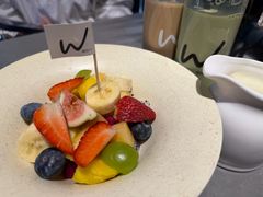 -W COLLECTIVE  DESSERT SHOP