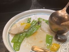 -云海肴·汽锅鸡·云南代表菜(天山百盛优客店)