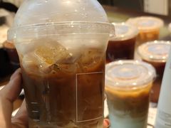 -瑞幸咖啡(Lab·前海壹方汇负一楼店)