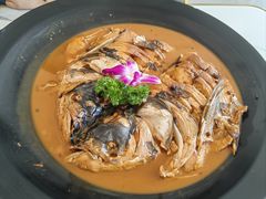 -阿三鱼头泡饼·家常菜