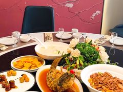 -闫府私房菜·百年鲁菜(恒隆店)