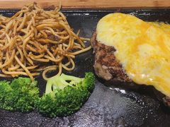 -豪客来牛排(中央花苑店)