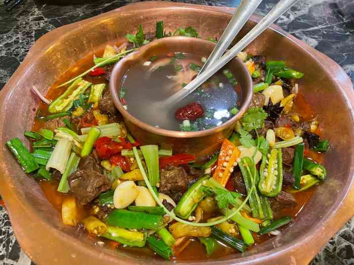 贵州铜锅牛肉(海上世界店)