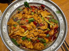 干锅肥肠-95号酱骨·一块豆腐(展春园西路店)