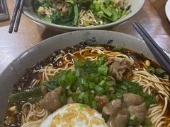 -丁丁猫重庆小面(徐州路店)
