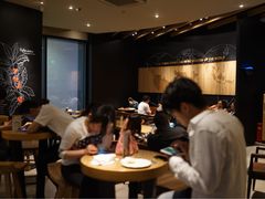-星巴克臻选(莘庄仲盛店)