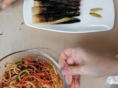 -一栋洋楼云南菜馆