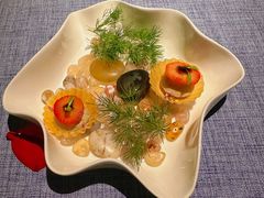 鹅肝慕斯配开心果-弦月窗LUNETTE BY AMANDA(复兴路店)