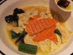 -太二酸菜鱼(菱角湖万达店)