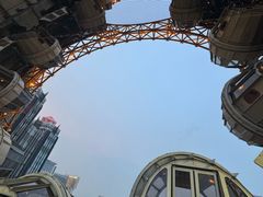 -影汇之星8字形摩天轮
