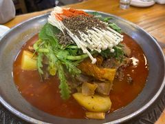 -喇喇排骨火锅·传统韩式脊骨汤(望京西园总店)