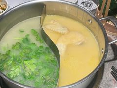 -禄婶鸡煲·打边炉
