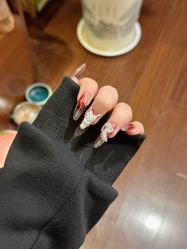 -HUII NAIL绘京美甲美睫会馆