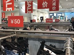 -H&M(来又来时尚购物广场店)
