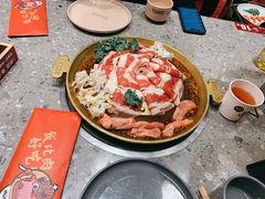 特色牛五花泡菜锅-牛牛章·章鱼水煎肉(光谷世界城店)
