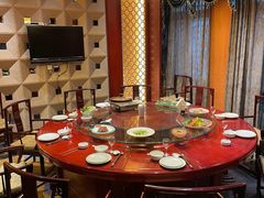 -雅侃酒店(琼花大厦店)