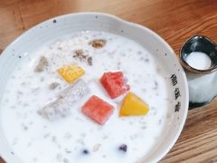 椰奶桃胶清补凉-椰语堂·海南清补凉(中山骑楼店)